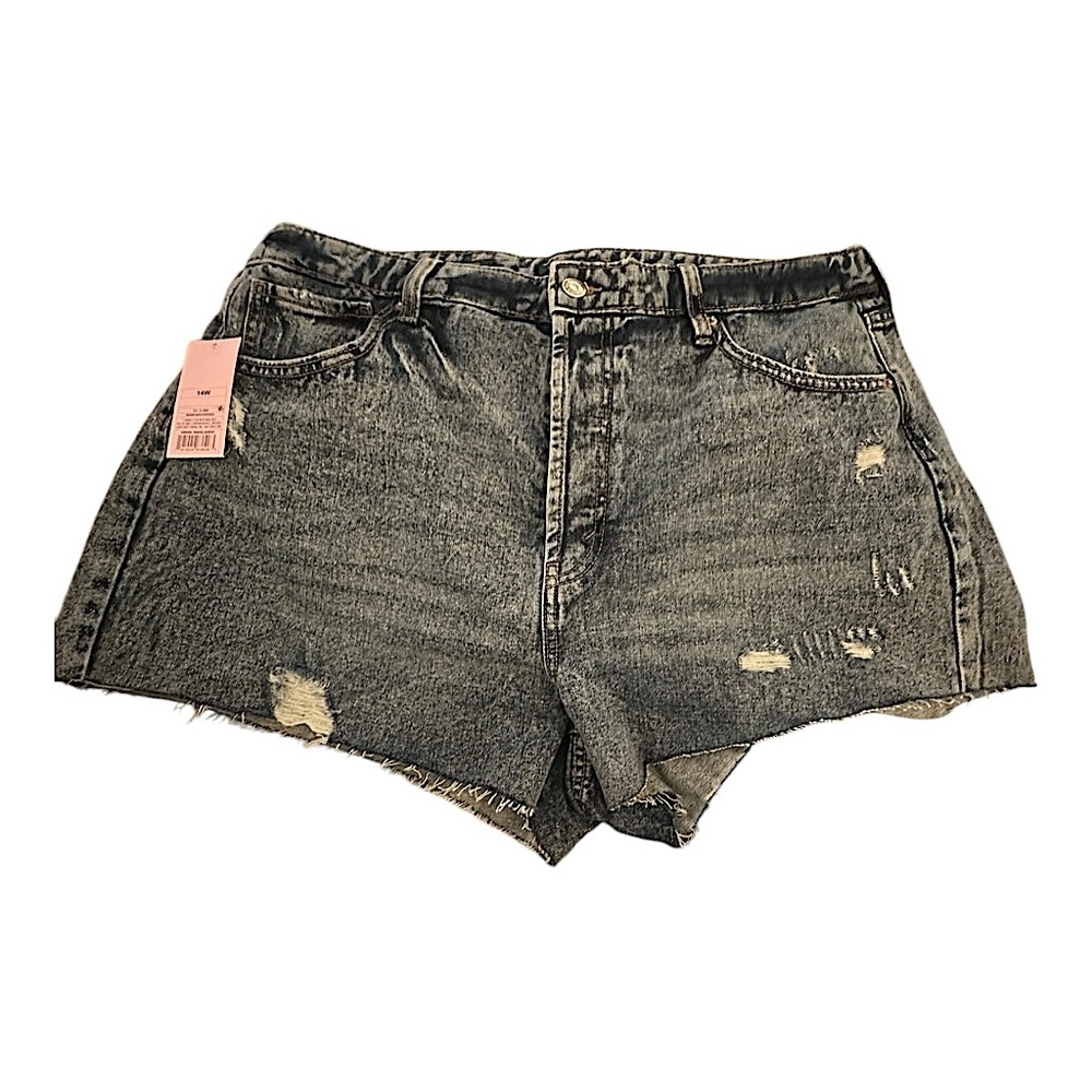 NWT wild fable size 14W Jean shorts